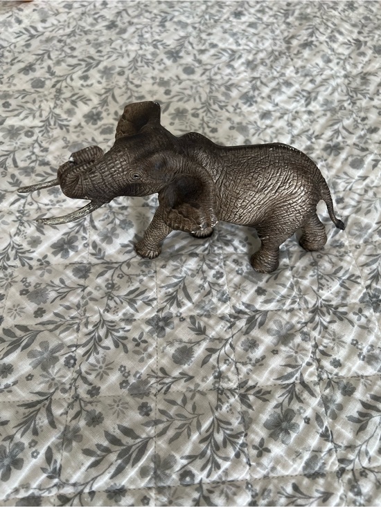 schleich Other - Schleich African Elephant Bull Figure 2015 Wildlife Safari Animal Toy 6.5”